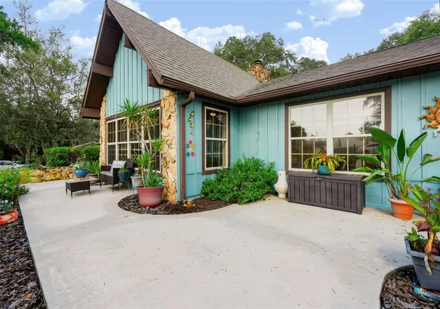 Photo 2 of Single family home for sale at 10345 SW 84th Avenue Rd, Ocala, FL 34481 | MLS# TB8559629 | Listing updated on 2026-10-28