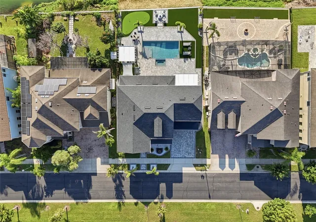 Photo 3 of Single family home for sale at 113 Peace River Ct, Groveland, FL 34736 | MLS# O6451155 | Listing updated on 2026-10-21