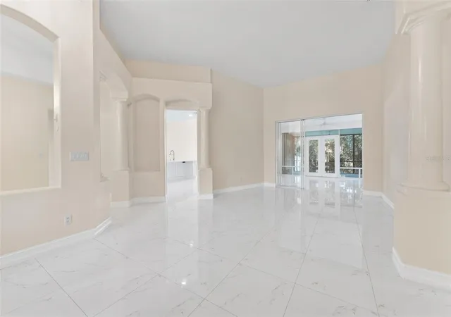 Photo 4 of Single family home for sale at 10310 Carroll Cvs Pl, Tampa, FL 33612 | MLS# TB8559659 | Listing updated on 2026-10-29