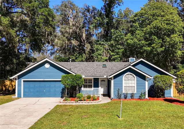 Photo 3 of Single family home for sale at 5417 NW 35th Drive, Gainesville, FL 32653 | MLS# FC322242 | Listing updated on 2026-10-22
