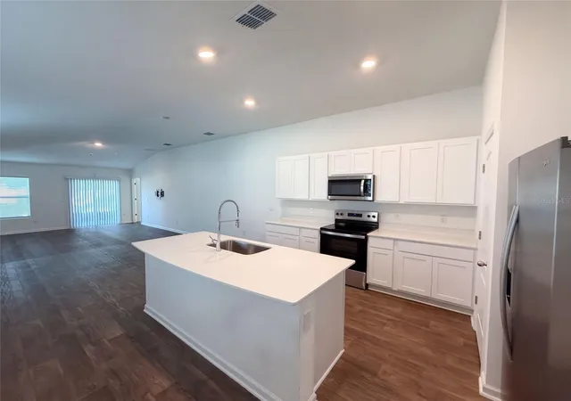 Photo 2 of Single family home for sale at 9 Radium Ln, Palm Coast, FL 32164 | MLS# O6451171 | Listing updated on 2026-10-21