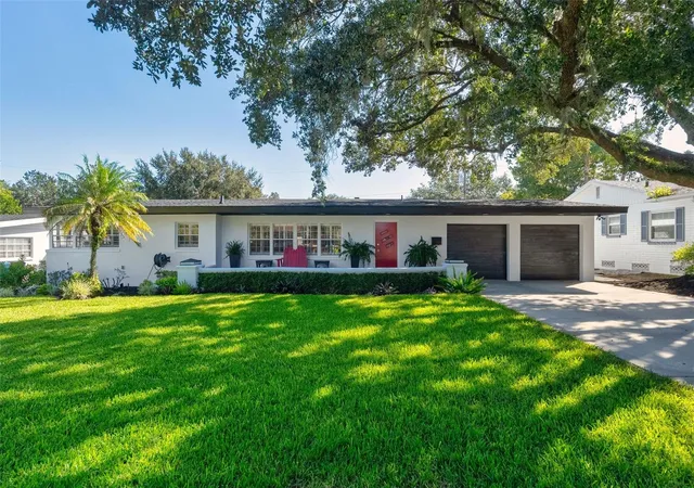 Single family home for sale at 1731 Gay Dr, ORLANDO, FL 32803 | MLS# O6451173