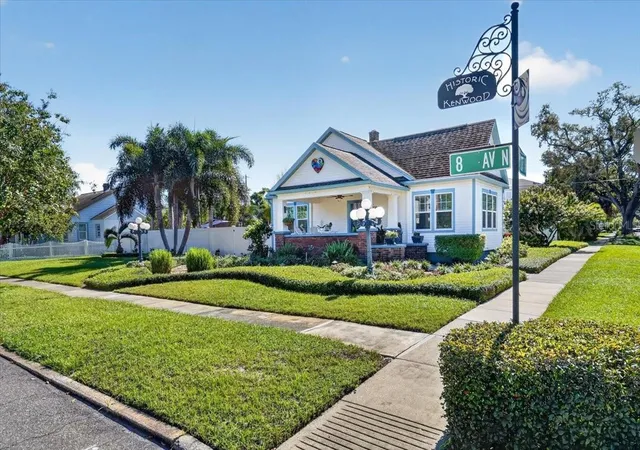 Photo 2 of Single family home for sale at 2890 8th Avenue N, Saint Petersburg, FL 33713 | MLS# TB8559685 | Listing updated on 2026-10-24