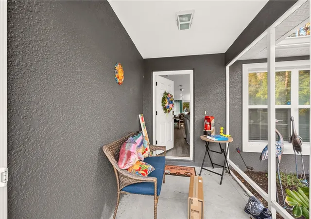Photo 4 of Single family home for sale at 6 Sequoia Loop, Ocklawaha, FL 32179 | MLS# GC544295 | Listing updated on 2026-10-27
