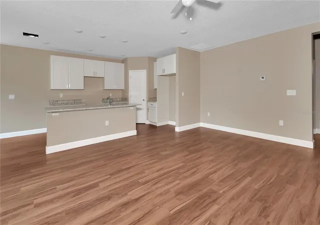Photo 4 of Single family home for sale at 114 S Grove St, Deland, FL 32724 | MLS# V4951900 | Listing updated on 2026-10-22