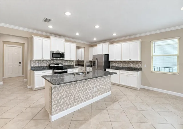 Photo 2 of Single family home for sale at 6244 English Holw Rd, Tampa, FL 33647 | MLS# O6451187 | Listing updated on 2026-10-21
