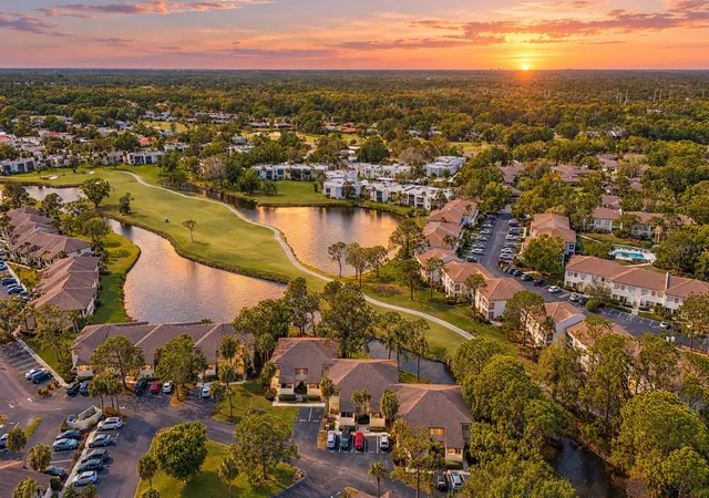 Photo 1 of Condo for sale at 5275 Willow Links #50, Sarasota, FL 34235 | MLS# A4710196 | Listing updated on 2026-10-30