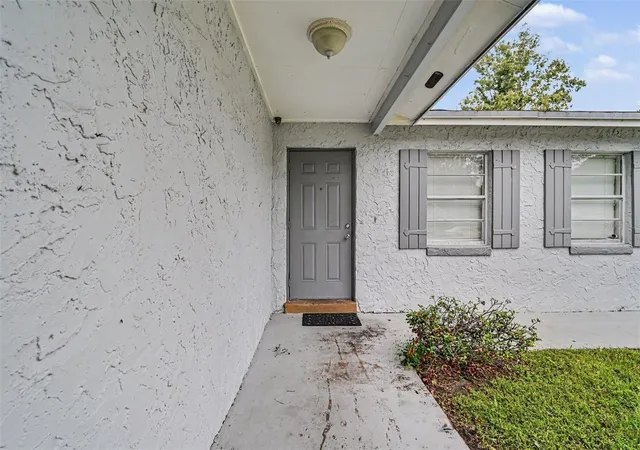 Photo 3 of Single family home for sale at 4639 Calendula Dr, Orlando, FL 32839 | MLS# O6451189 | Listing updated on 2026-10-26