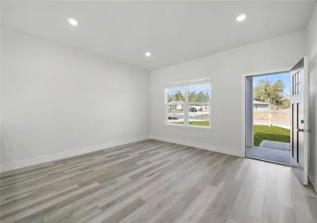 Photo 1 of Multi family home for sale at 6529 SW 140th Place Rd, Ocala, FL 34473 | MLS# O6451190 | Listing updated on 2026-10-29