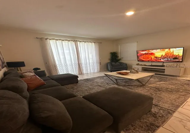 Photo 4 of Townhouse for sale at 4821 Dedication St, Kissimmee, FL 34746 | MLS# O6451195 | Listing updated on 2026-10-26