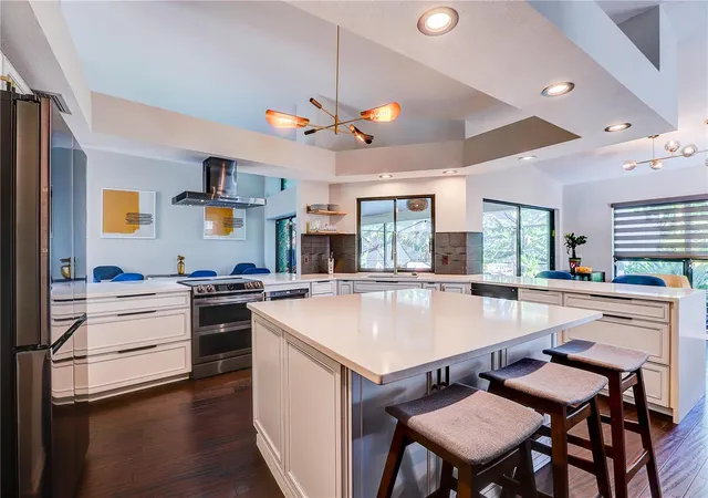 Photo 4 of Single family home for sale at 3929 Buckingham Loop Dr, Valrico, FL 33594 | MLS# TB8559718 | Listing updated on 2026-10-23