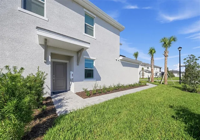 Photo 2 of Sale Pending at 13001 Pink Sand Ct #104, Venice, FL 34293 | MLS# A4710203 | Listing updated on 2026-10-22