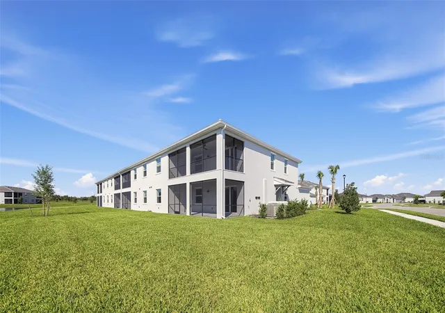 Photo 3 of Sale Pending at 13001 Pink Sand Ct #104, Venice, FL 34293 | MLS# A4710203 | Listing updated on 2026-10-22
