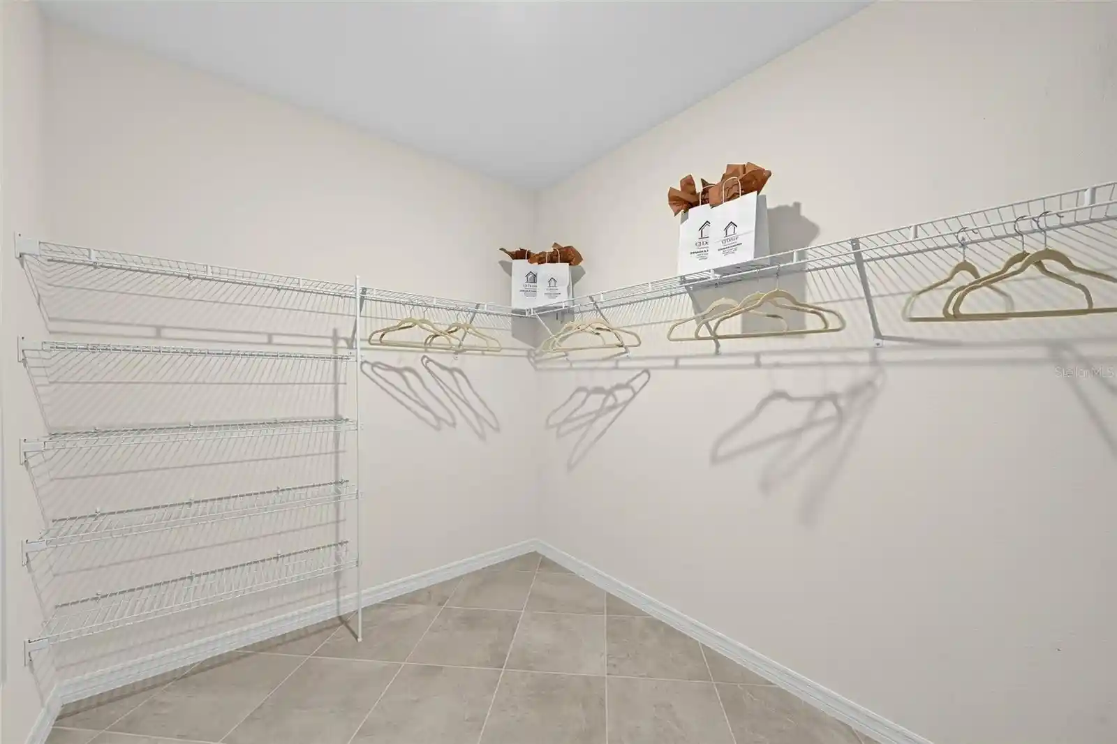 Listing Photo 32 - Condo for sale in 13001 Pink Sand Ct located at 13001 Pink Sand Ct, VENICE, FL 34293 - Unit #104