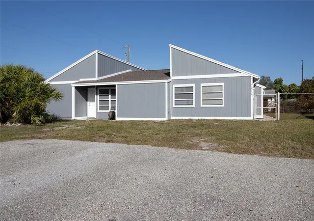 Photo 1 of Multi family home for sale at 7013 Brentford Rd, Sarasota, FL 34241 | MLS# A4710204 | Listing updated on 2026-10-21