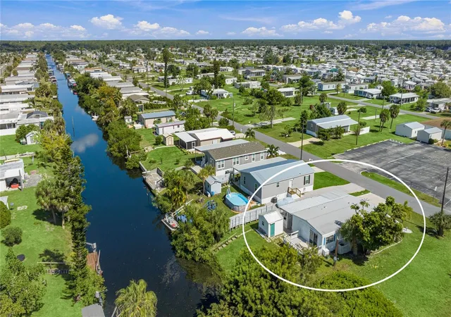 Manufactured home for sale at 1444 Seagull Dr, ENGLEWOOD, FL 34224 | MLS# A4710205