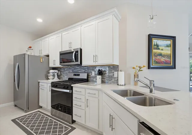 Photo 4 of House for sale at 25912 Bimini Sands Ct, Englewood, FL 34223 | MLS# N6146281 | Listing updated on 2026-10-22