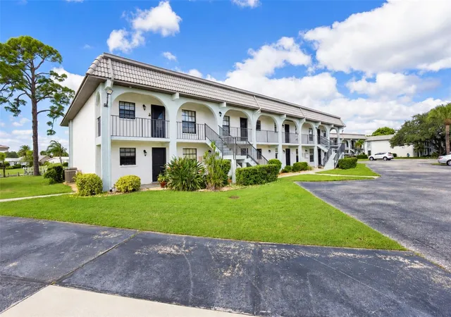 Photo 1 of Condo for sale at 150 Englewood Isles Pkwy #508, Englewood, FL 34223 | MLS# C7532245 | Listing updated on 2026-10-22