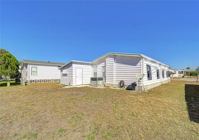 Photo 3 of Manufactured home for sale at 4843 Blanco Dr, Zephyrhills, FL 33541 | MLS# TB8559743 | Listing updated on 2026-10-22