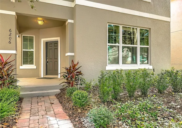 Photo 2 of Single family home for sale at 6206 Golden Dewdrop Trl, Windermere, FL 34786 | MLS# O6451210 | Listing updated on 2026-10-28