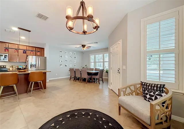 Photo 4 of Single family home for sale at 6206 Golden Dewdrop Trl, Windermere, FL 34786 | MLS# O6451210 | Listing updated on 2026-10-28