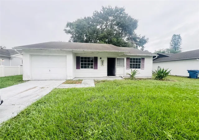 Photo 1 of Single family home for sale at 3131 Chalon St, New Port Richey, FL 34655 | MLS# W7890459 | Listing updated on 2026-10-21