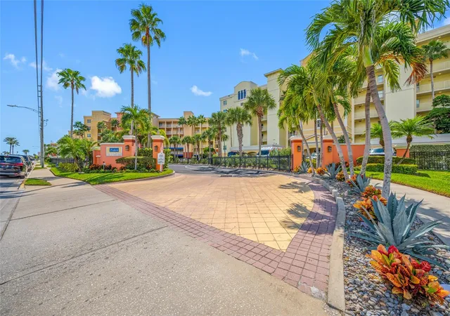 Photo 4 of Condo for sale at 16700 Gulf Blvd #524, North Redington Beach, FL 33708 | MLS# TB8559753 | Listing updated on 2026-10-22