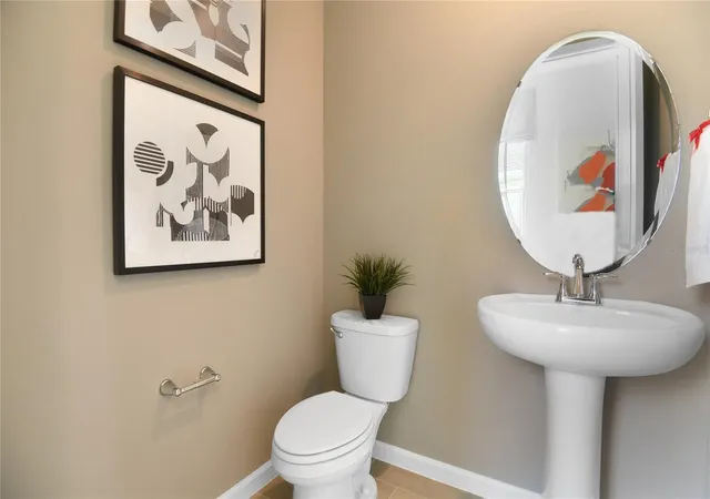 Photo 1 of Single family home for sale at 194 Blue Star Ct, Tavares, FL 32778 | MLS# S5159869 | Listing updated on 2026-10-23