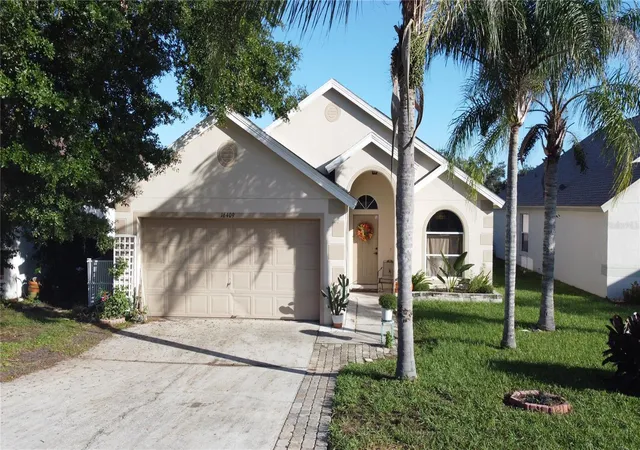 Photo 1 of Single family home for sale at 16409 Coopers Hawk Ave, Clermont, FL 34714 | MLS# O6451219 | Listing updated on 2026-10-22