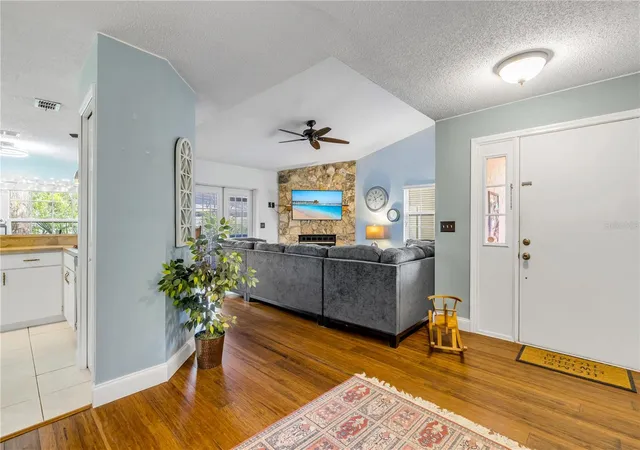Photo 3 of Single family home for sale at 6185 Sequoia Dr, Port Orange, FL 32127 | MLS# V4951906 | Listing updated on 2026-10-26