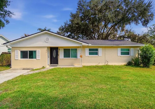 Photo 1 of Single family home for sale at 1096 Carefree Cvs Dr, Winter Haven, FL 33881 | MLS# A4710224 | Listing updated on 2026-10-21