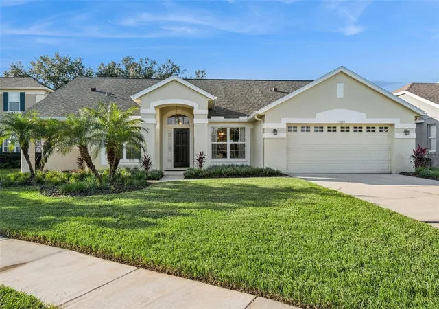 Single family home for sale at 13624 Bluewater Cir, ORLANDO, FL 32828 | MLS# O6451232
