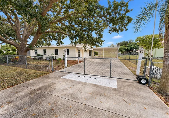 Manufactured home for sale at 6126 Rumford St, PUNTA GORDA, FL 33950 | MLS# C7532247