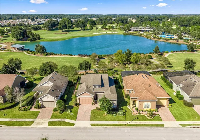 Single family home for sale at 5409 NW 35th Lane Rd, OCALA, FL 34482 | MLS# OM734352