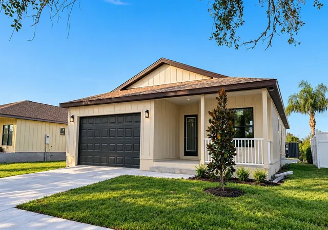 Photo 1 of Single family home for sale at 3087 Jackson Dr, Holiday, FL 34691 | MLS# TB8559794 | Listing updated on 2026-10-30