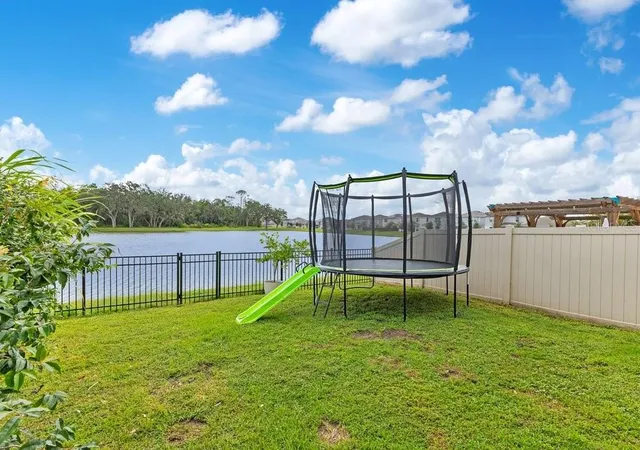 Photo 4 of Single family home for sale at 5244 Royal Point Ave, Kissimmee, FL 34746 | MLS# O6451249 | Listing updated on 2026-10-22