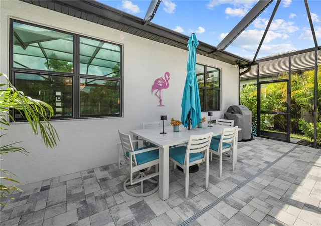 Photo 4 of Single family home for sale at 5437 Silverside Pine Ct, Bradenton, FL 34211 | MLS# C7532251 | Listing updated on 2026-10-22