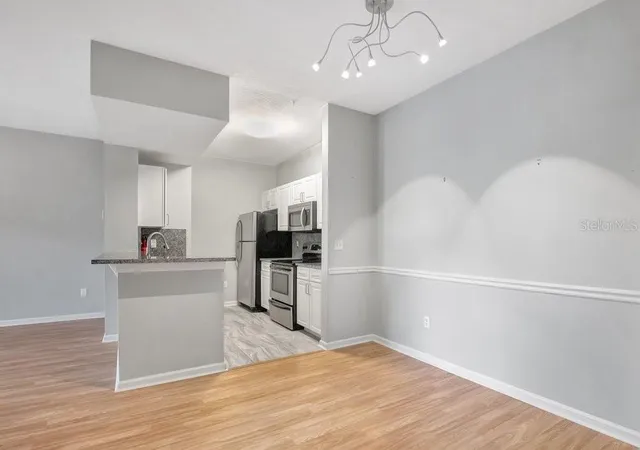 Listing Photo 5 - Condo for sale in building located at 14238 Fredricksburg Dr, Orlando, FL 32837 - Unit #304