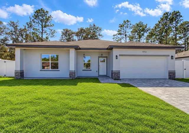 Single family home for sale at 9714 N Calla Lily Dr, Dunnellon, FL 34433 | MLS# O6451261