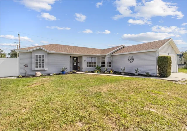 Single family home for sale at 2957 Gimlet Dr, DELTONA, FL 32738 | MLS# L4965913