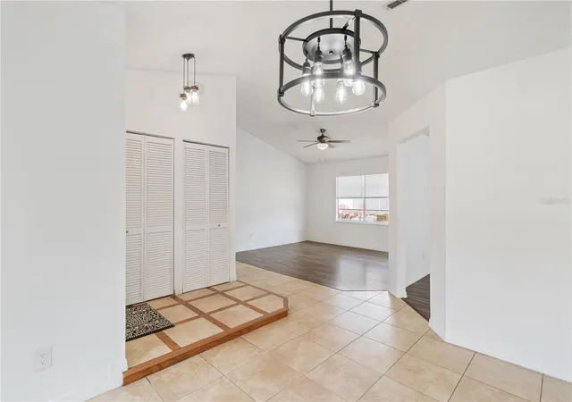 Photo 4 of Single family home for sale at 2957 Gimlet Dr, Deltona, FL 32738 | MLS# L4965913 | Listing updated on 2026-10-21