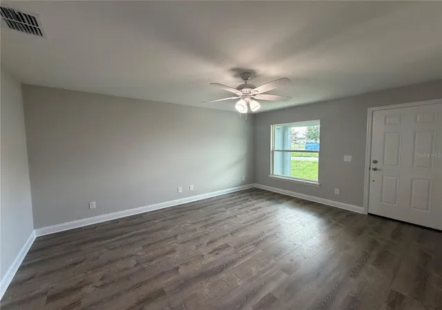 Photo 1 of Single family home for sale at 306 Southwest 1st Ave, Mulberry, FL 33860 | MLS# P4940222 | Listing updated on 2026-10-21