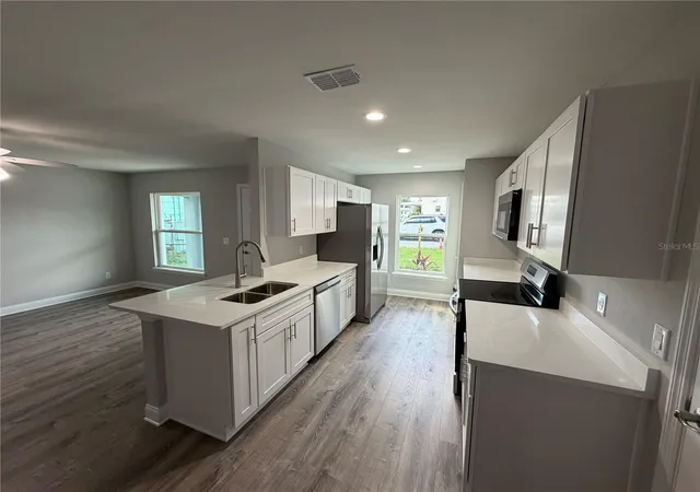 Photo 2 of Single family home for sale at 306 Southwest 1st Ave, Mulberry, FL 33860 | MLS# P4940222 | Listing updated on 2026-10-21