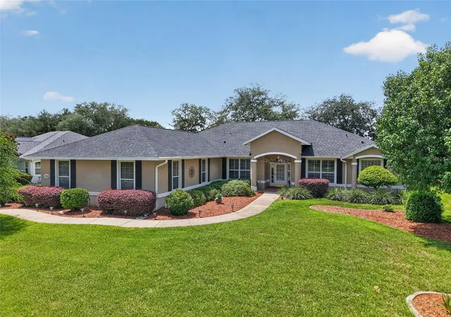 Photo 2 of Single family home for sale at 349 Lake Dr, Ocala, FL 34472 | MLS# OM734355 | Listing updated on 2026-10-28