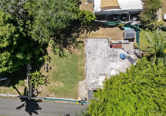 Photo 4 of Multi family home for sale at 49 Trinitaria Cerro Gordo #49, Vega Alta, PR 00692 | MLS# PR9125120 | Listing updated on 2026-10-22
