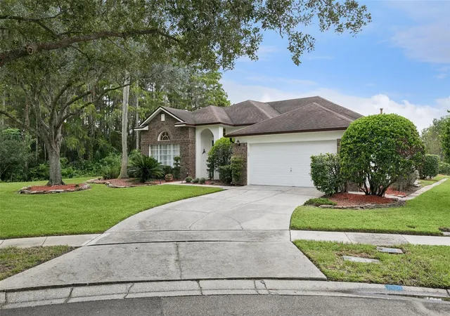Photo 2 of Single family home for sale at 341 Walton Heath Dr, Orlando, FL 32828 | MLS# R4912187 | Listing updated on 2026-10-23