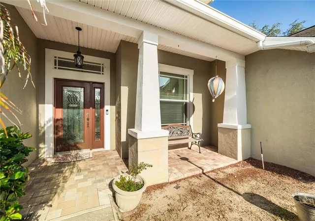 Photo 2 of Single family home for sale at 3002 Via Roma Ct, Plant City, FL 33566 | MLS# TB8559832 | Listing updated on 2026-10-21