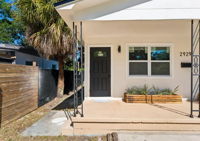 Photo 3 of Single family home for sale at 2929 Emerson Ave S, Saint Petersburg, FL 33712 | MLS# TB8559833 | Listing updated on 2026-10-24