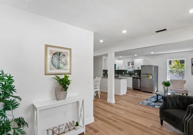 Photo 3 of Single family home for sale at 2929 Emerson Ave S, Saint Petersburg, FL 33712 | MLS# TB8559833 | Listing updated on 2026-10-24