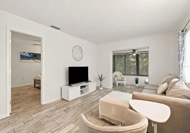 Photo 3 of Condo for sale at 515 Mistletoe Ct #B, Safety Harbor, FL 34695 | MLS# TB8559845 | Listing updated on 2026-10-26